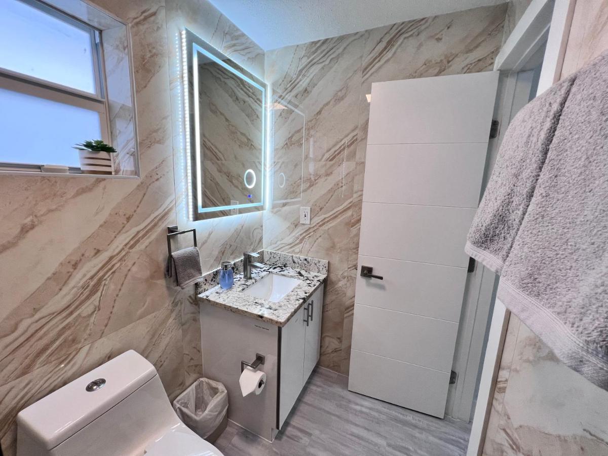 Stylish 2 Bedrooms Apartment By Miami International Airport מראה חיצוני תמונה
